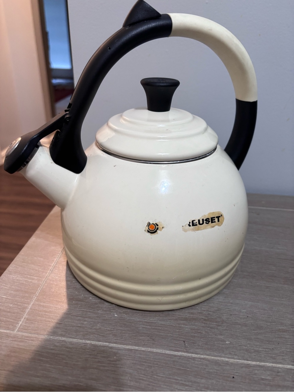 Le Creuset tea kettle